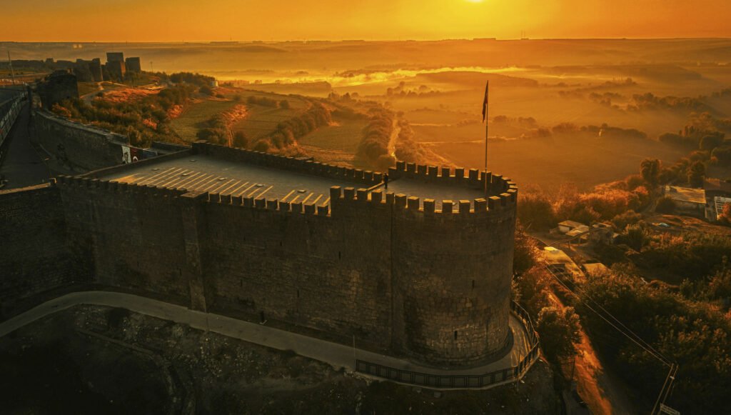 Destinations,Turkey Travel Destinations,Best Places To Visit In Turkey,Trip To Turkey,Turkey Destinations,Turkey Travel Guide,Turkey Vacation,Visit Turkey,Fly To Turkey | Utravel Turkey दियारबाकिर यात्रा गाइड