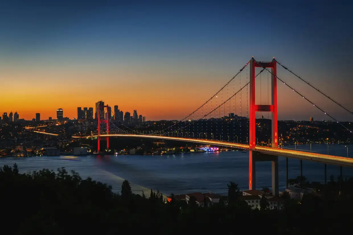 Footage by Roman Odintsov | Image by Yavuz Pancareken 